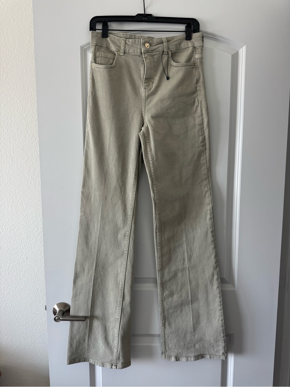 Zara High Rise Flare Jeans Light Olive Size 4